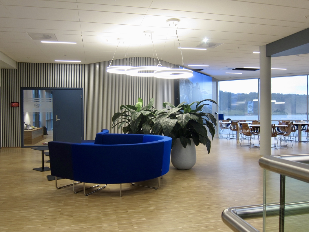 Vikenco Aukra, Aukra